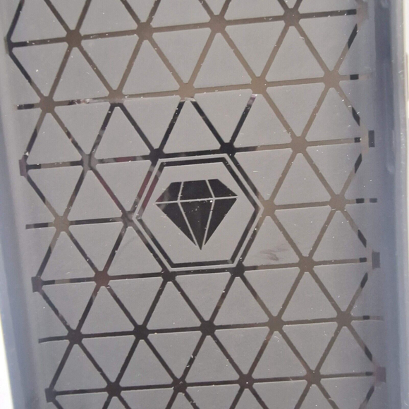 Pixel 7 Silicone Shockproof Carbon Fibre Phone Cover - Picture 3 of 3